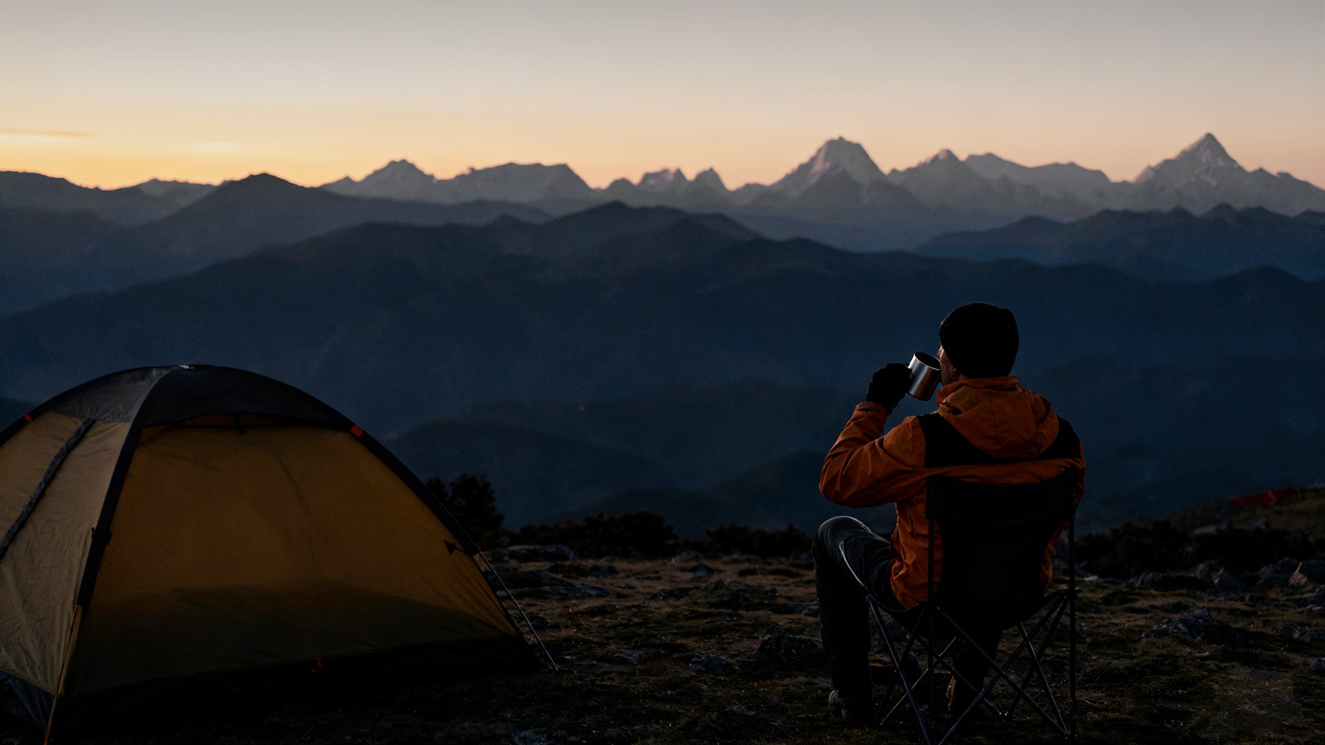 Buy lightweight outdoor gear for trips